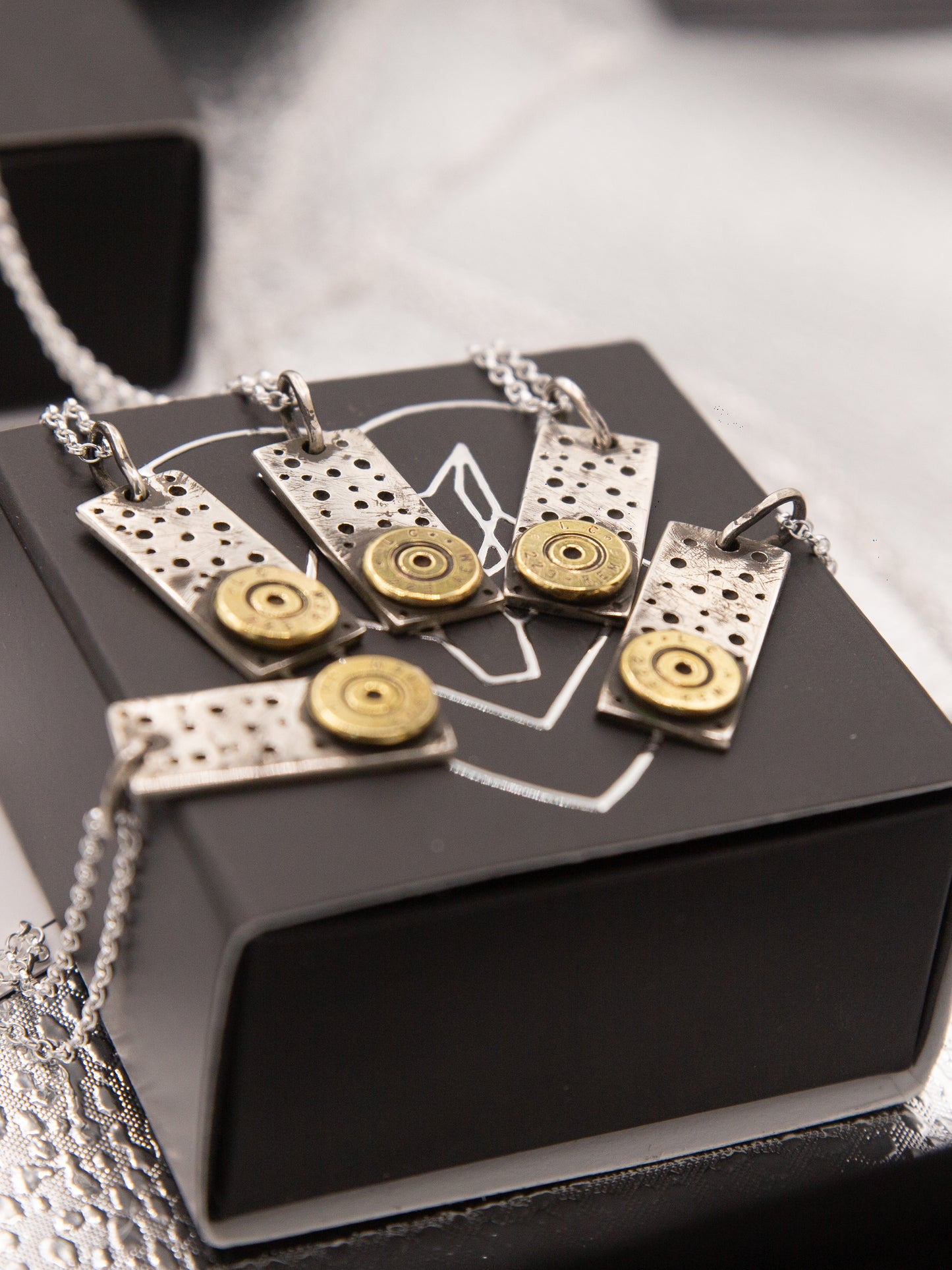 DADDY WOLF CONCEPT / Médaille L'âme chargeur