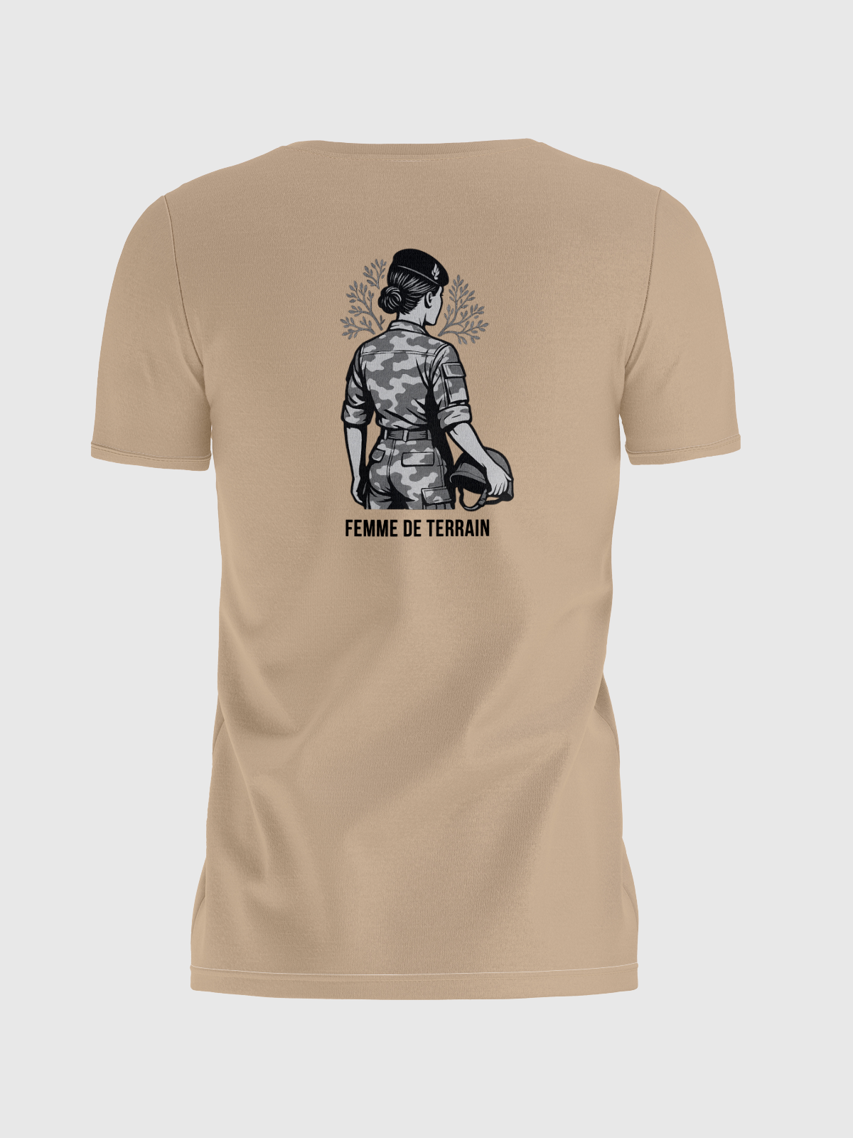FEMME DE TERRAIN