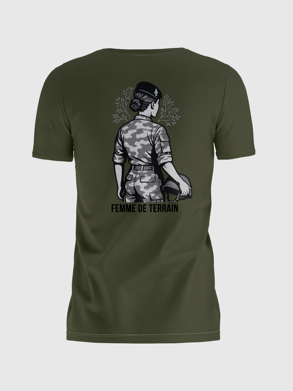FEMME DE TERRAIN