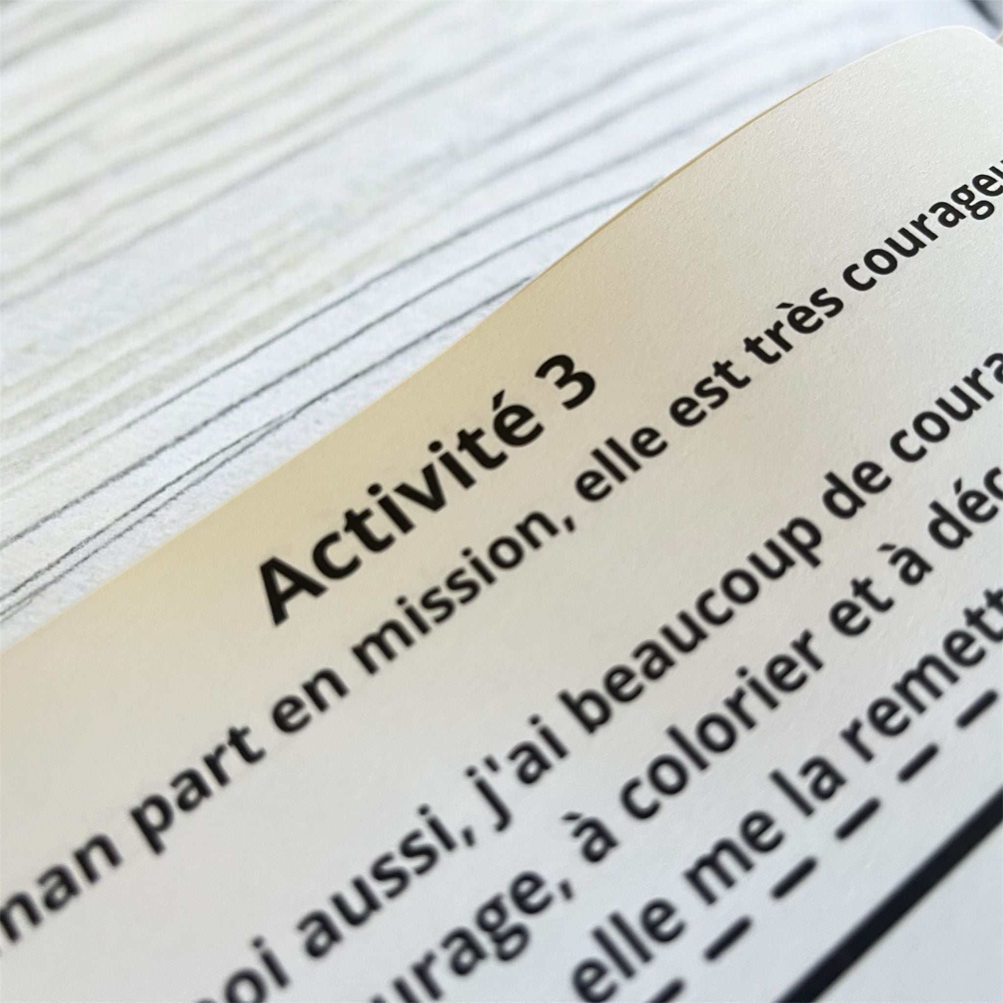 ALBUM JEUNESSE - QUAND MAMAN PART LOIN / YGGDRASIL