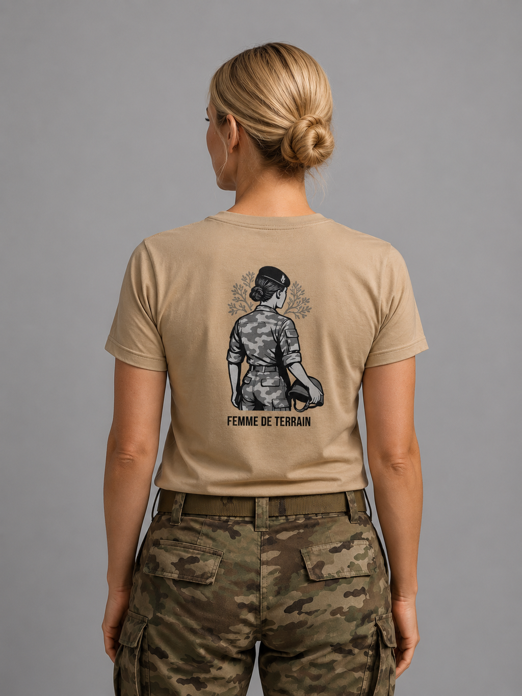 FEMME DE TERRAIN