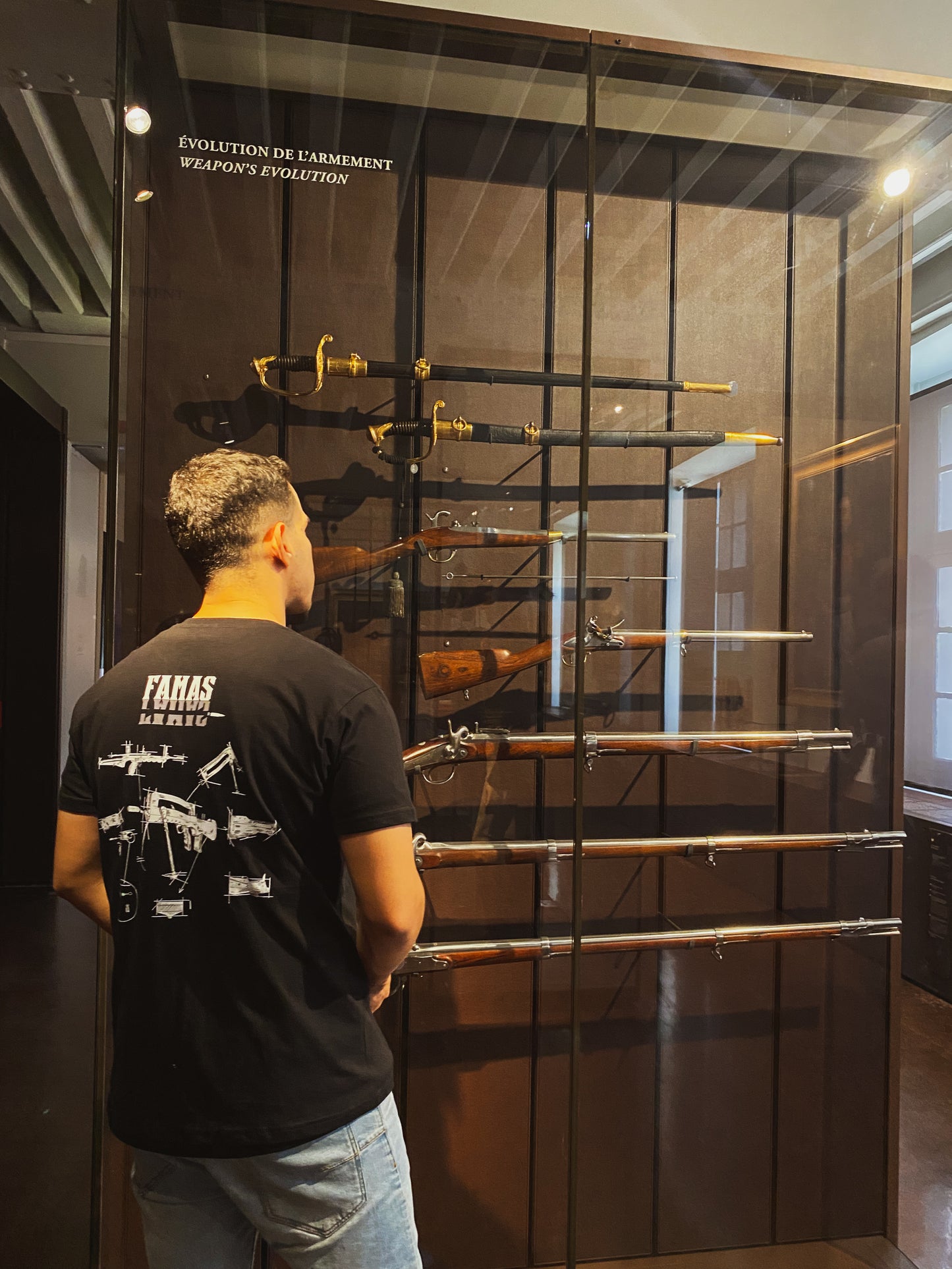PAYANKE DESIGN / TSHIRT Famas