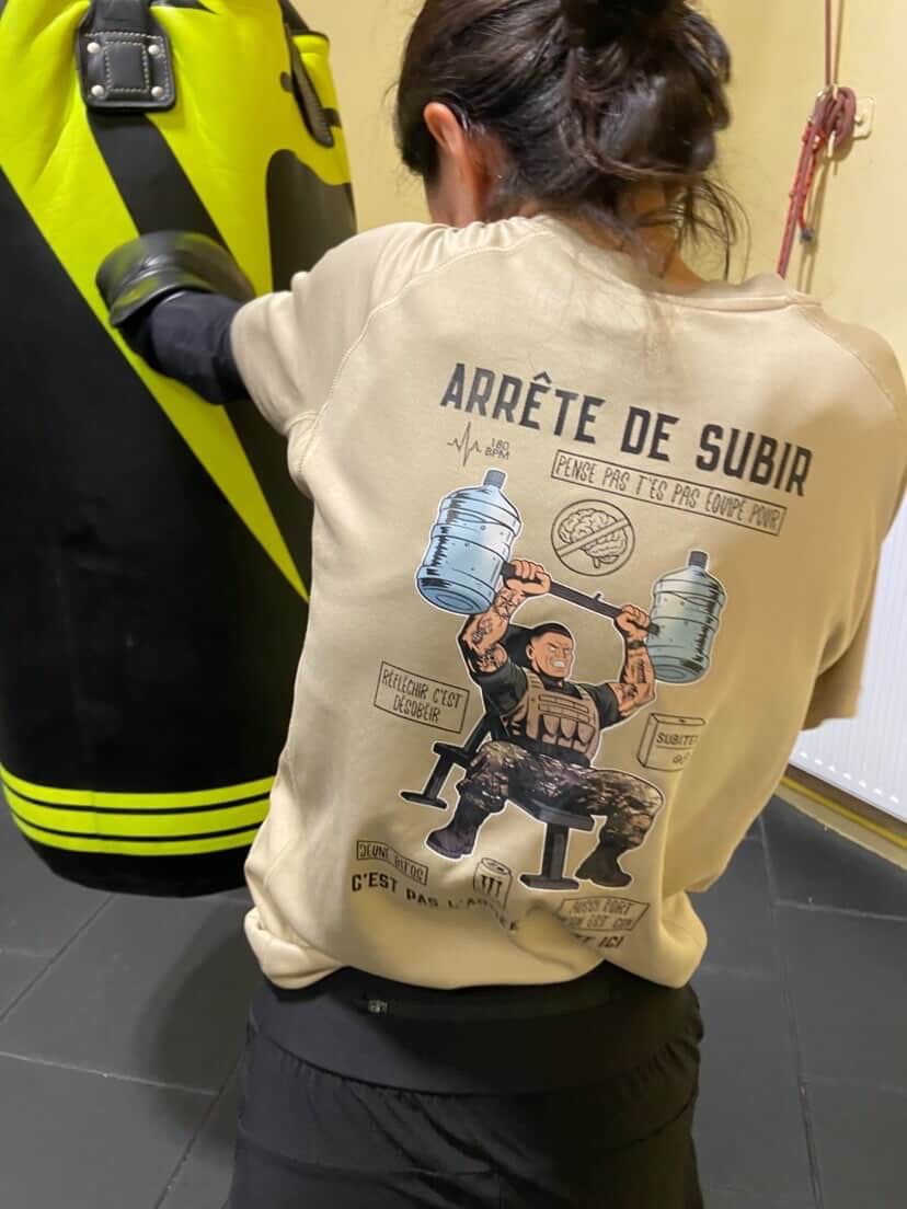 ARRÊTE DE SUBIR