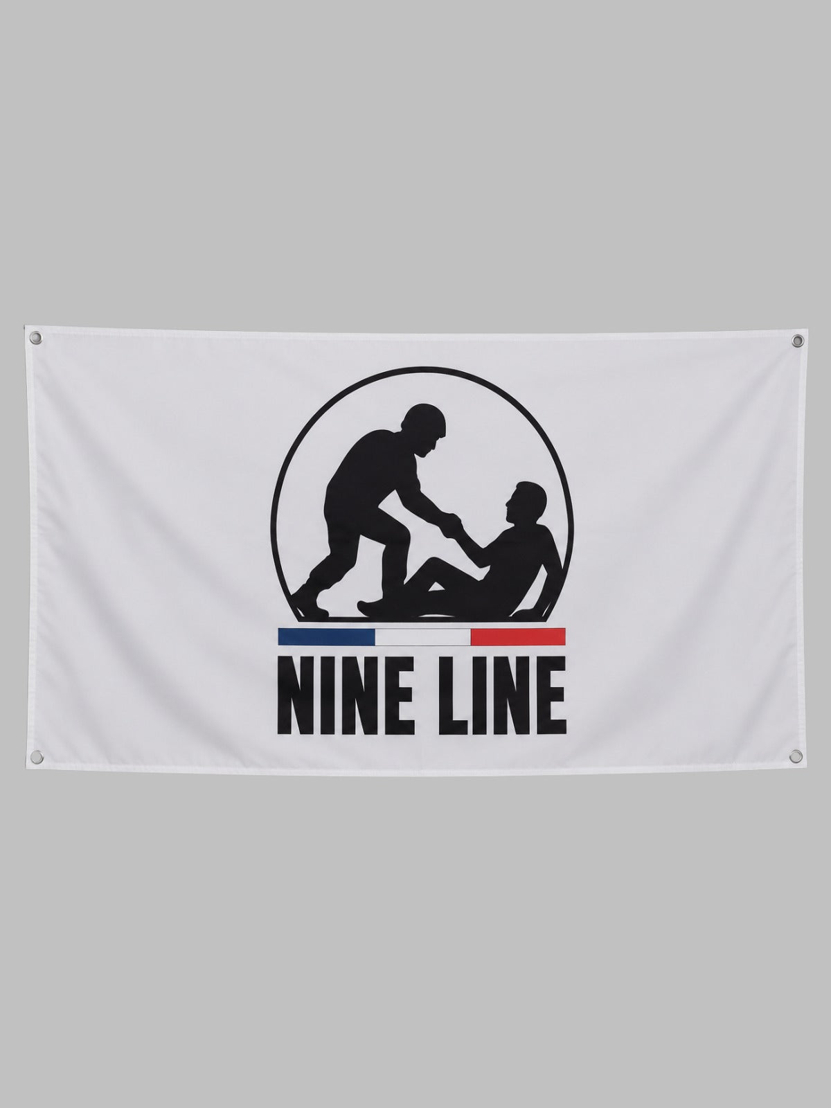 DRAPEAU NINE LINE BLANC